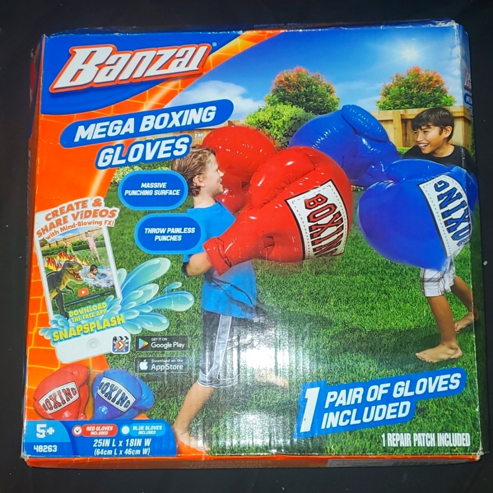 Banzai mega boxing gloves